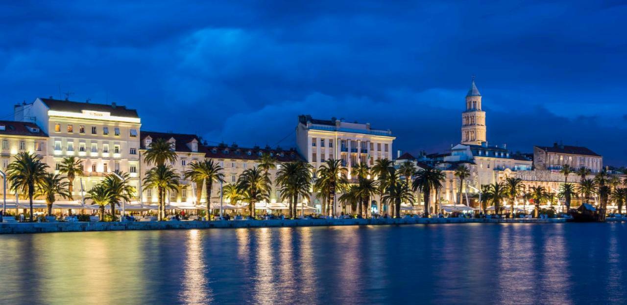 Apartments Lovret Flowers Split Bagian luar foto